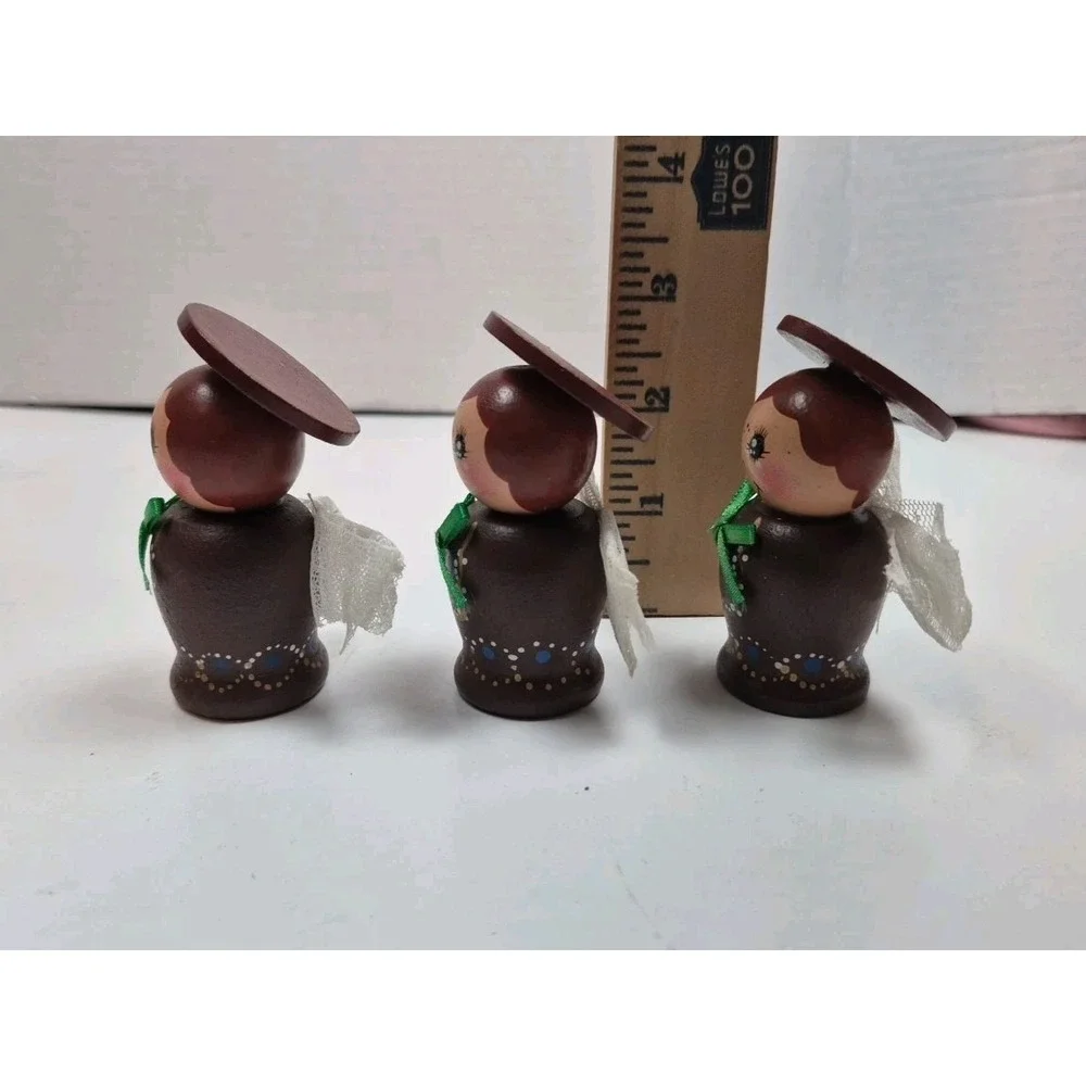 Vintage Hand‎ Painted Wooden Angel Ornaments Set of 3 Retro Kitsch Lace Wings